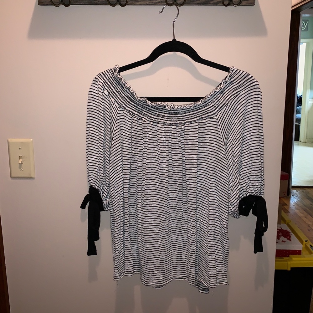 Altard state off the shoulder top